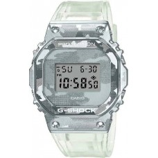 Наручные часы CASIO G-Shock (GM-5600SCM-1), серый, белый